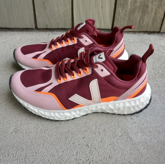 Veja Condor Performance Sneakers - Picture 4 of 14